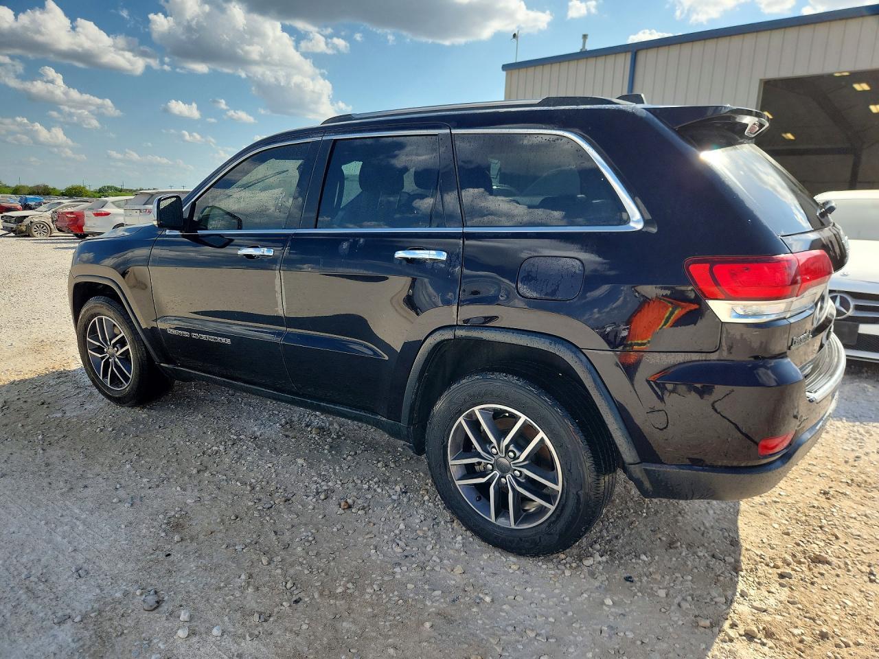 2020 JEEP GRAND CHEROKEE 2WD V6 4D SUV 3.6L LIMITE — Фото 2 из 13