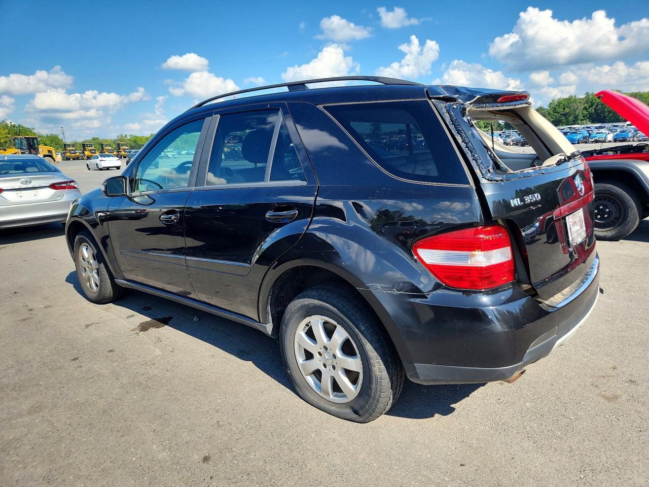 2006 MERCEDES-BENZ ML 350 — Фото 2 из 12