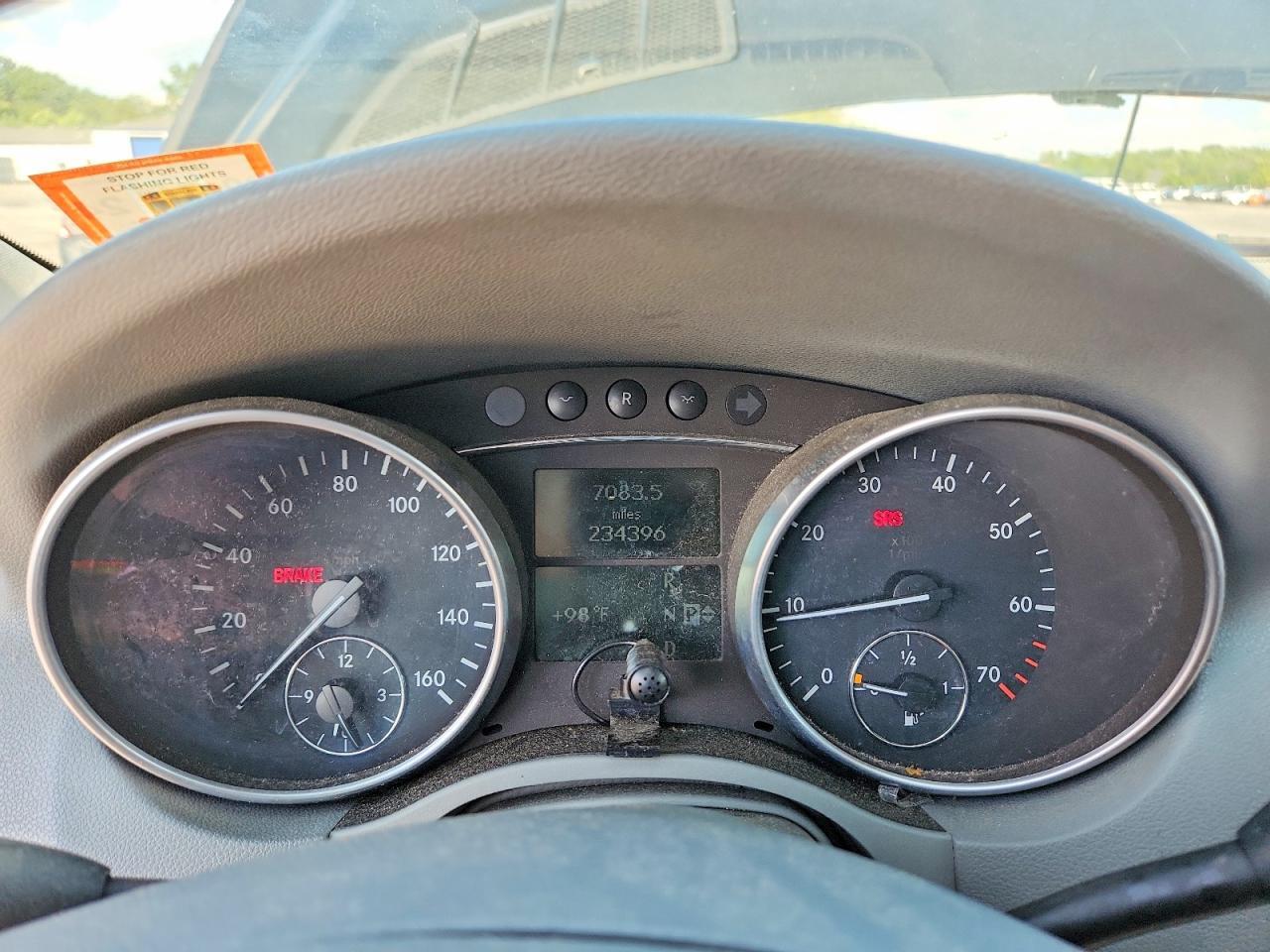 2006 MERCEDES-BENZ ML 350 — Фото 9 из 12