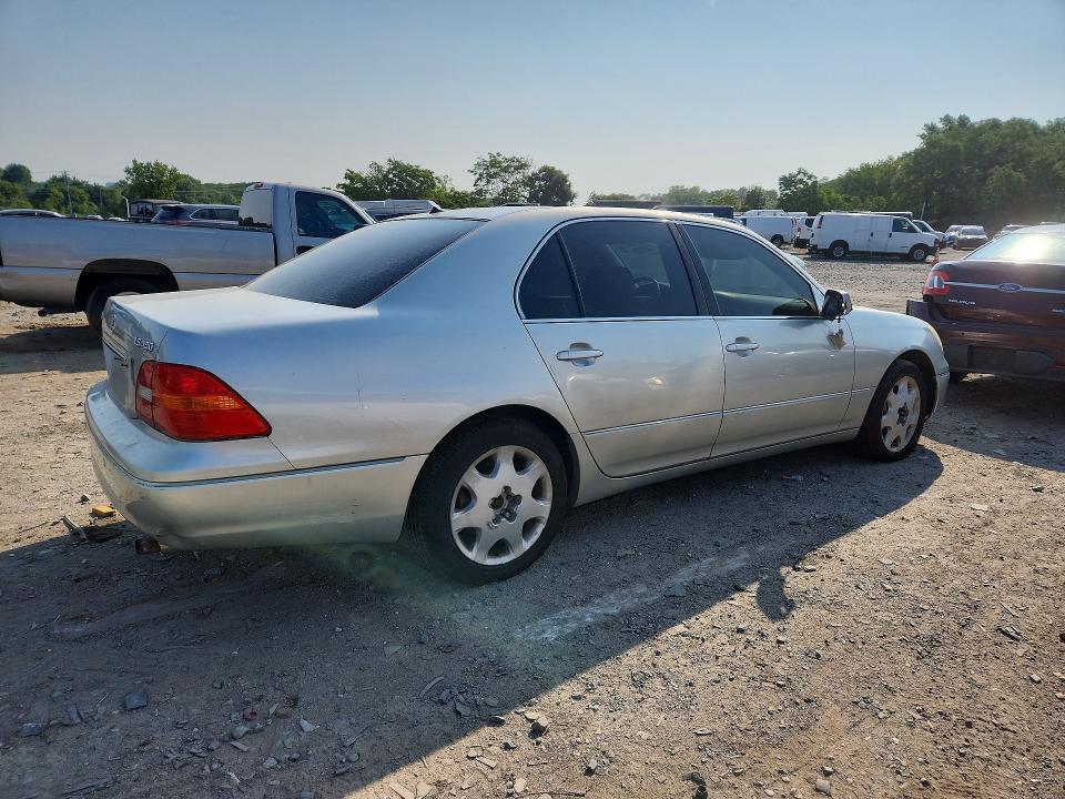 2003 LEXUS LS 430 — Фото 3 из 12