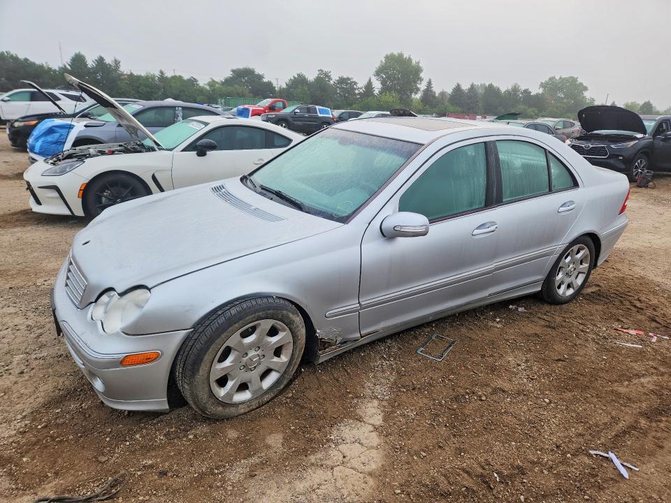 2006 MERCEDES-BENZ C WDBRF87H06F770011