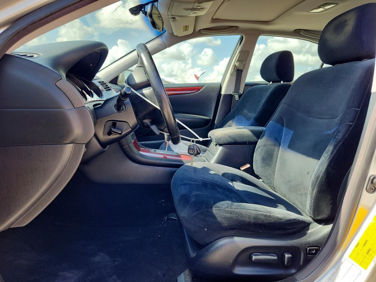 2003 LEXUS ES 300 — Фото 7 из 12