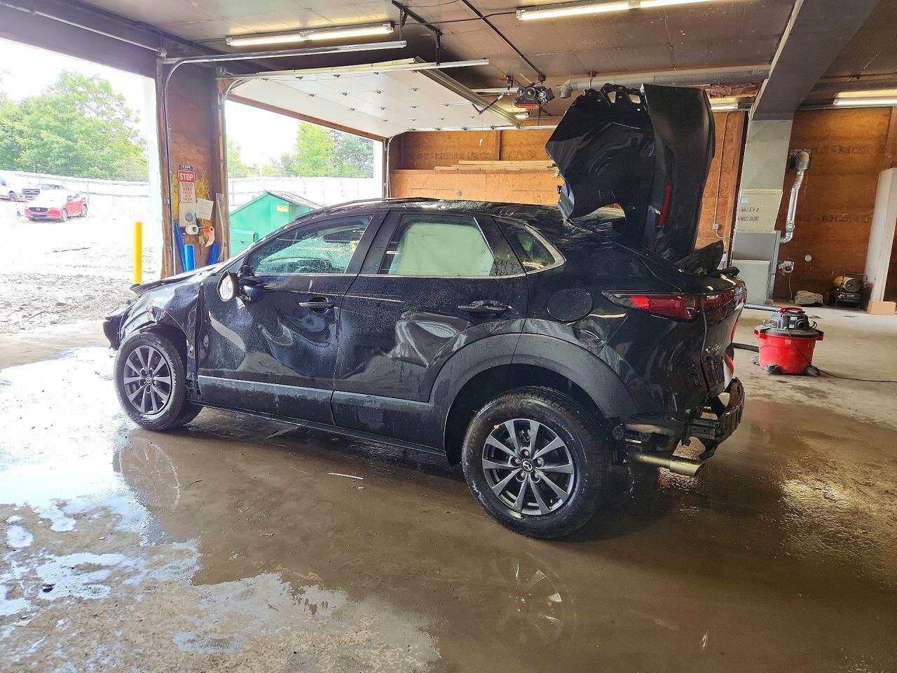 2024 MAZDA CX-30 — Фото 2 из 12