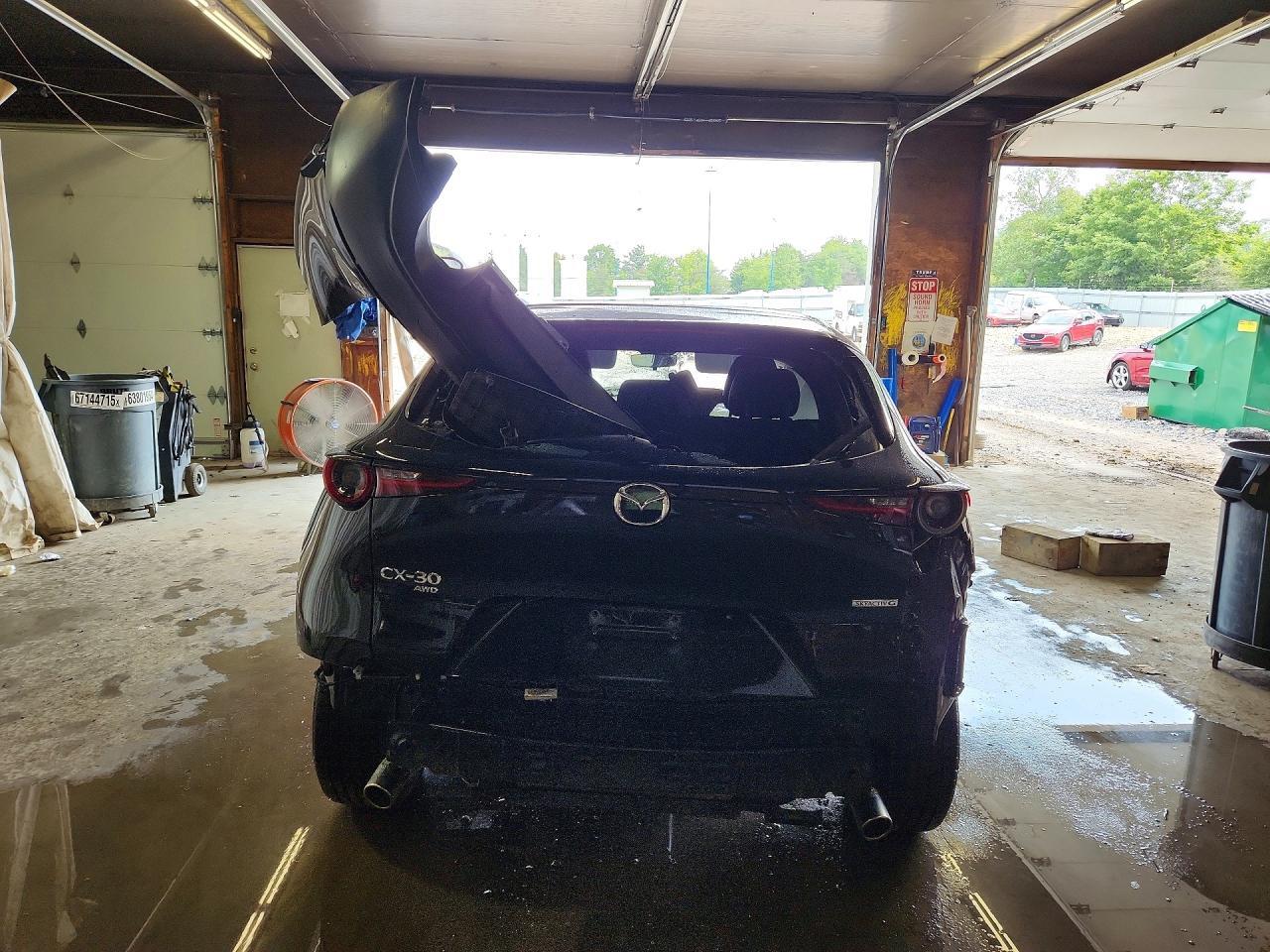 2024 MAZDA CX-30 — Фото 6 из 12