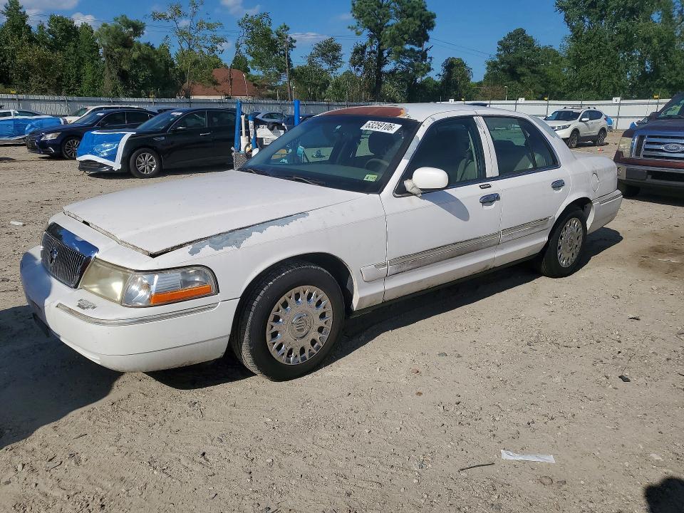 2003 MERCURY GRAND MARQUIS 2MEFM74W23X680400