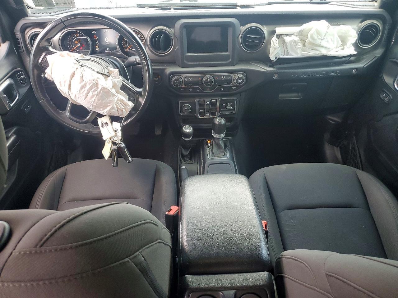 2020 JEEP WRANGLER UNLIMITED SPORT — Фото 8 из 13