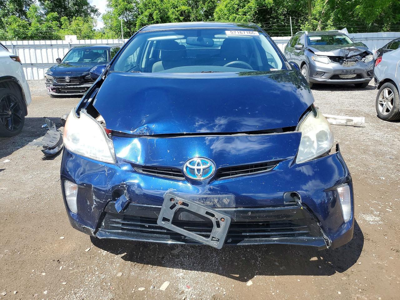 2012 TOYOTA PRIUS ONE — Фото 5 из 12