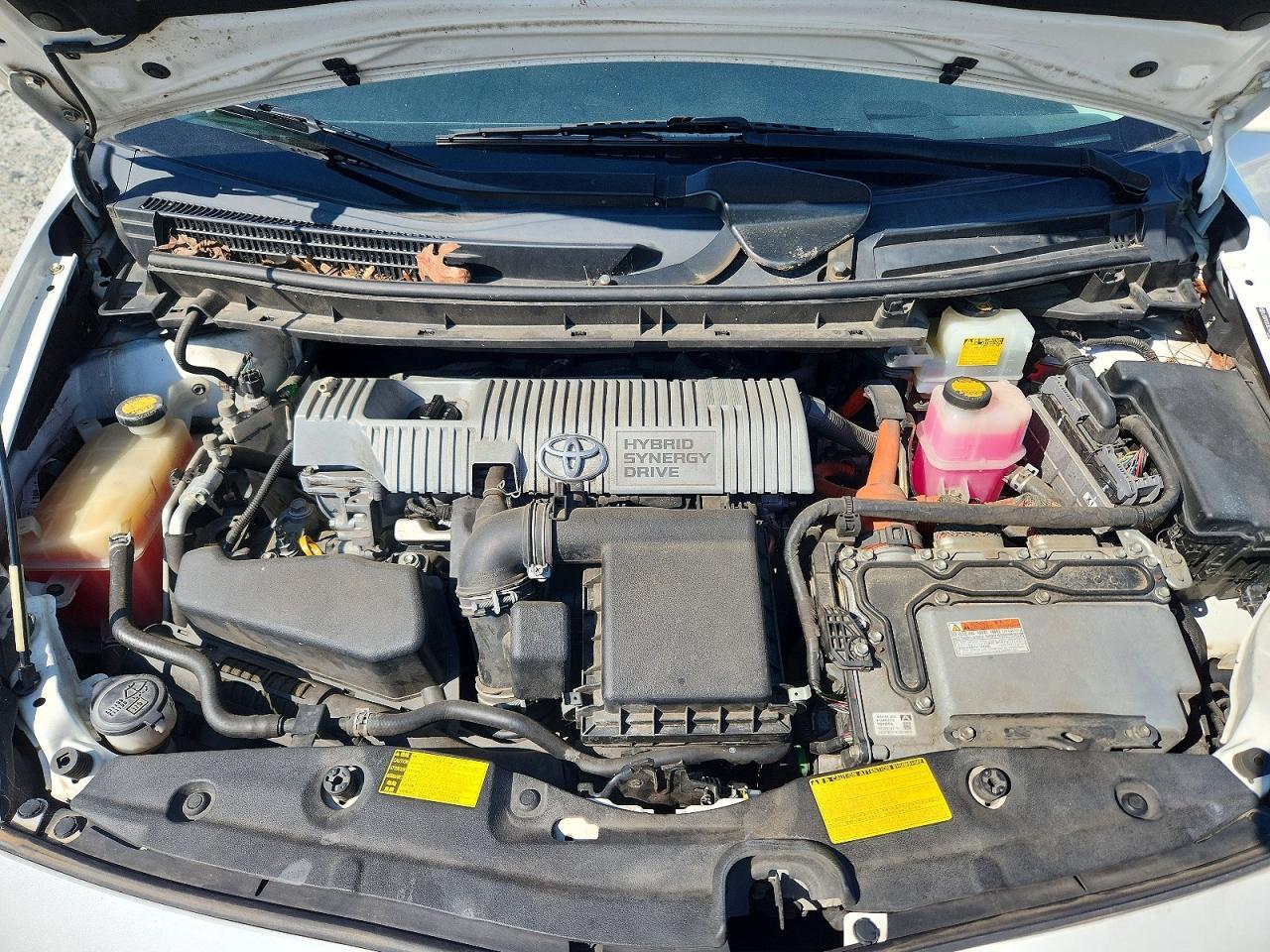 2012 TOYOTA PRIUS FOUR — Фото 11 из 12