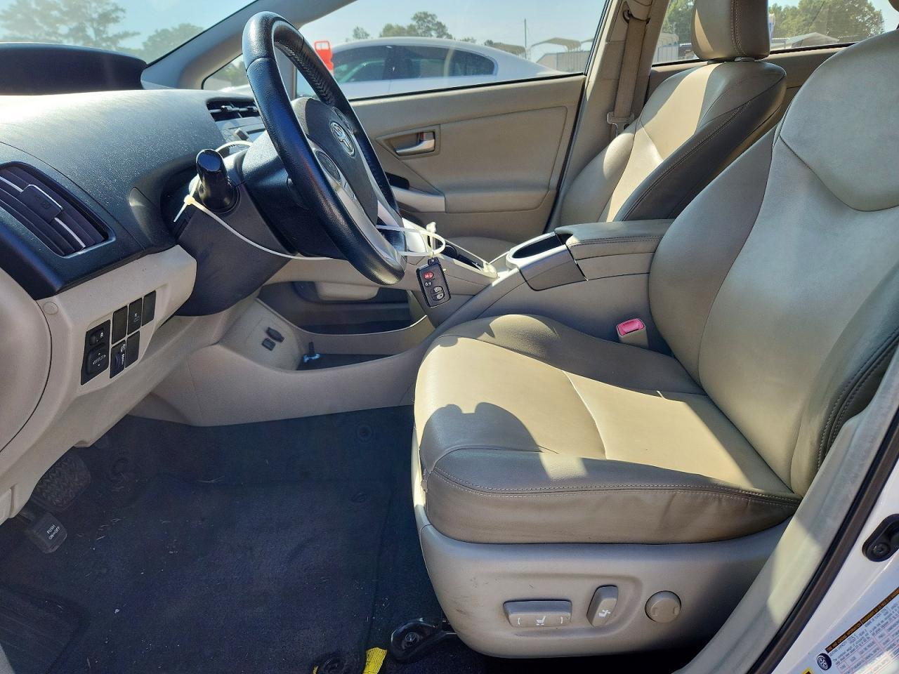 2012 TOYOTA PRIUS FOUR — Фото 7 из 12