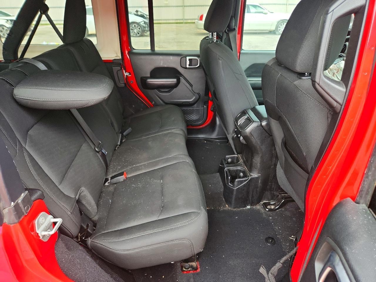 2020 JEEP WRANGLER UNLIMITED SPORT — Фото 10 из 12