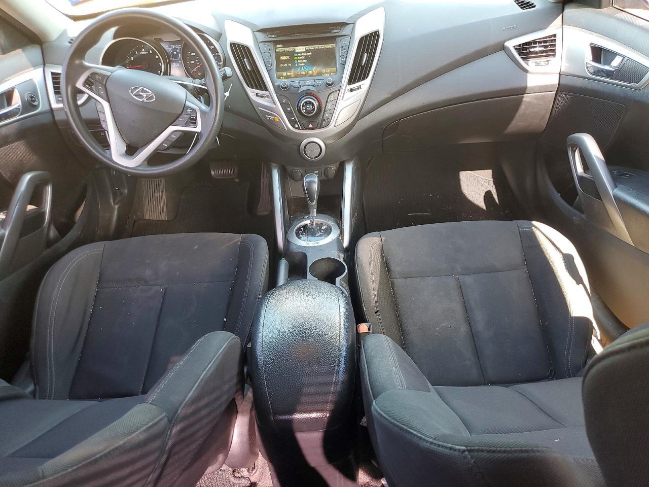 2016 HYUNDAI VELOSTER BASE — Фото 8 из 12