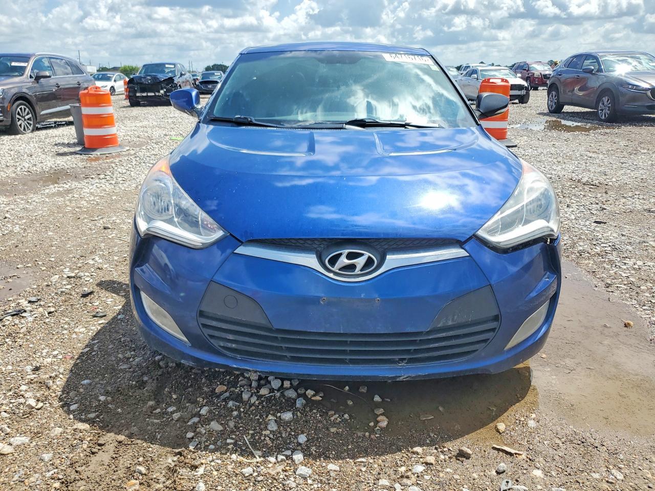 2016 HYUNDAI VELOSTER BASE — Фото 5 из 12