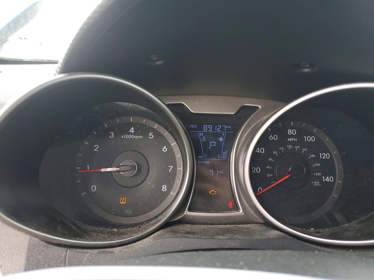 2016 HYUNDAI VELOSTER BASE — Фото 9 из 12