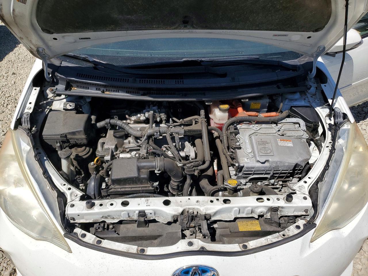2012 TOYOTA PRIUS C FOUR — Фото 11 из 12