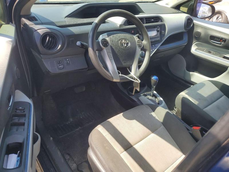 2012 TOYOTA PRIUS C TWO — Фото 8 из 12