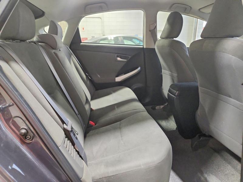 2012 TOYOTA PRIUS PLUG-IN HYBRID BASE — Фото 10 из 12