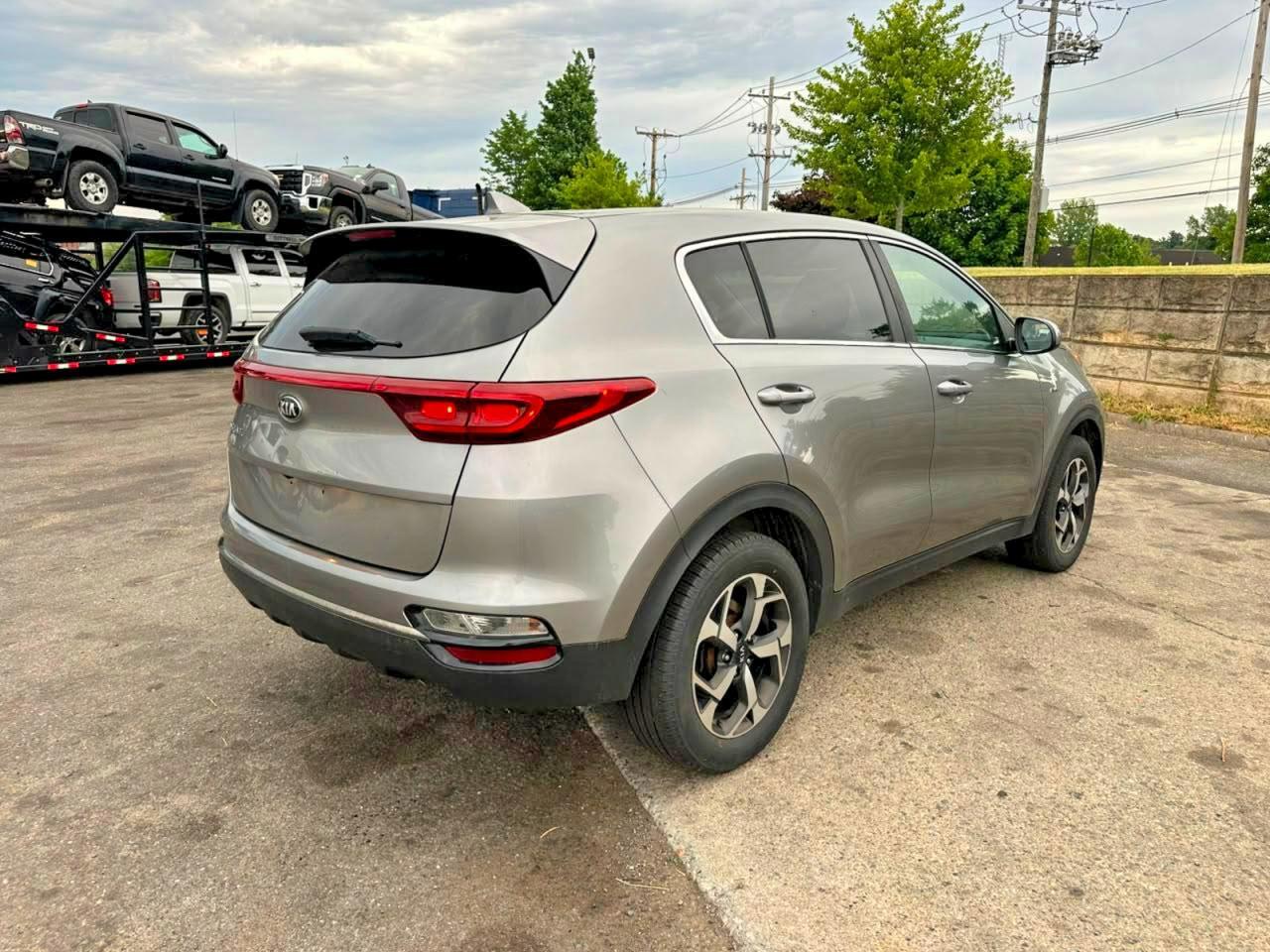 2020 KIA SPORTAGE LX — Фото 3 из 13
