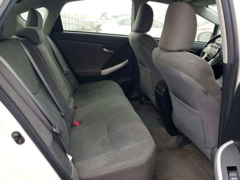 2012 TOYOTA PRIUS PLUG-IN HYBRID BASE — Фото 10 из 12