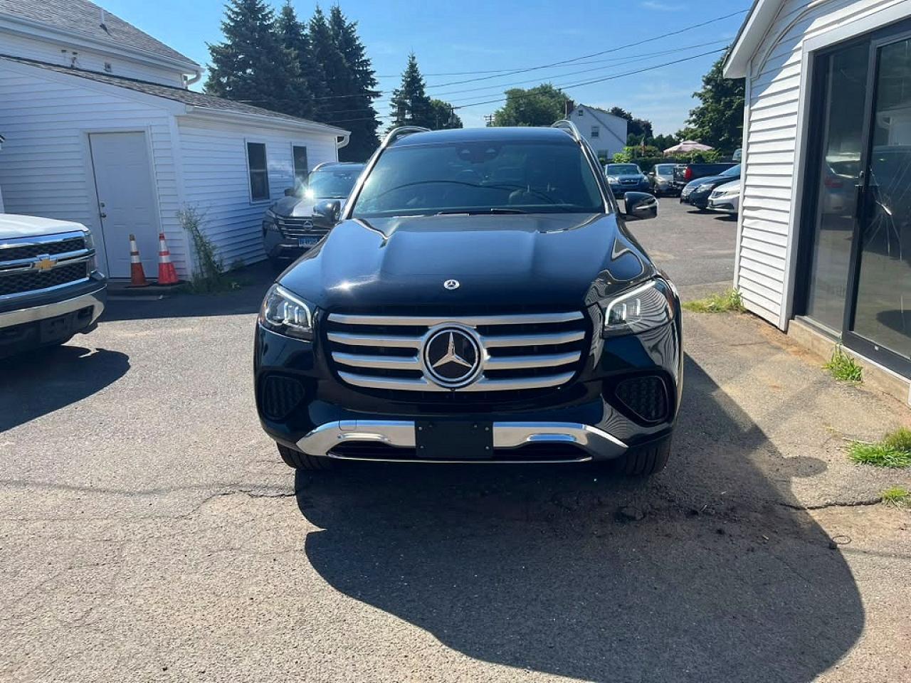 2024 MERCEDES-BENZ GLS 450 4MATIC — Фото 10 из 13