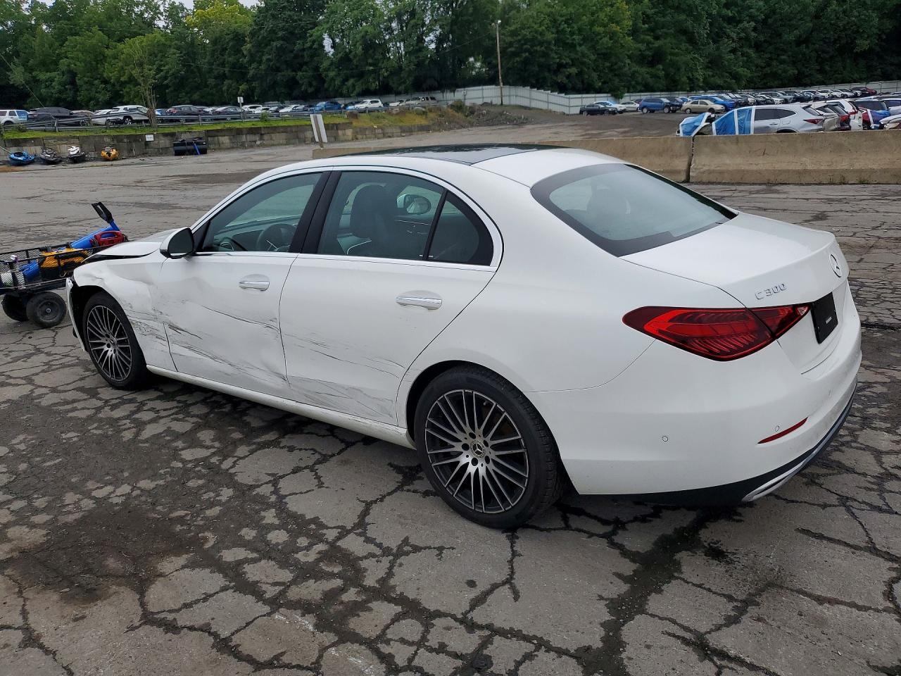 2024 MERCEDES-BENZ C 300 4MATIC — Фото 2 из 13