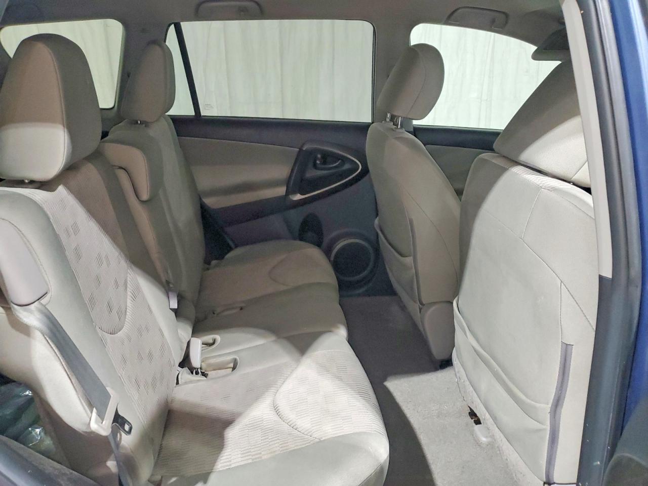 2012 TOYOTA RAV4 BASE — Фото 11 из 13