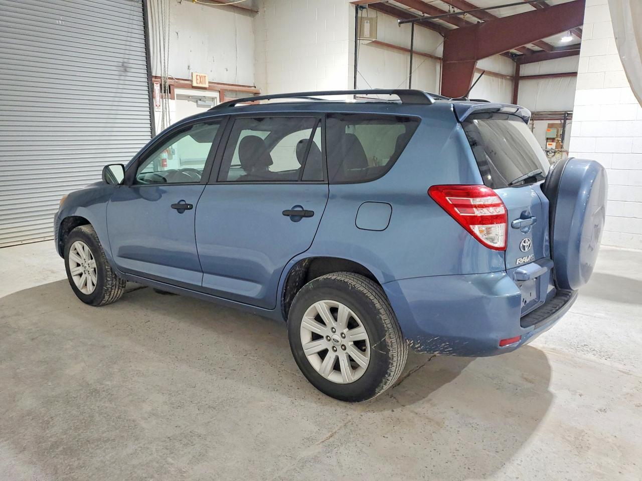 2012 TOYOTA RAV4 BASE — Фото 2 из 13