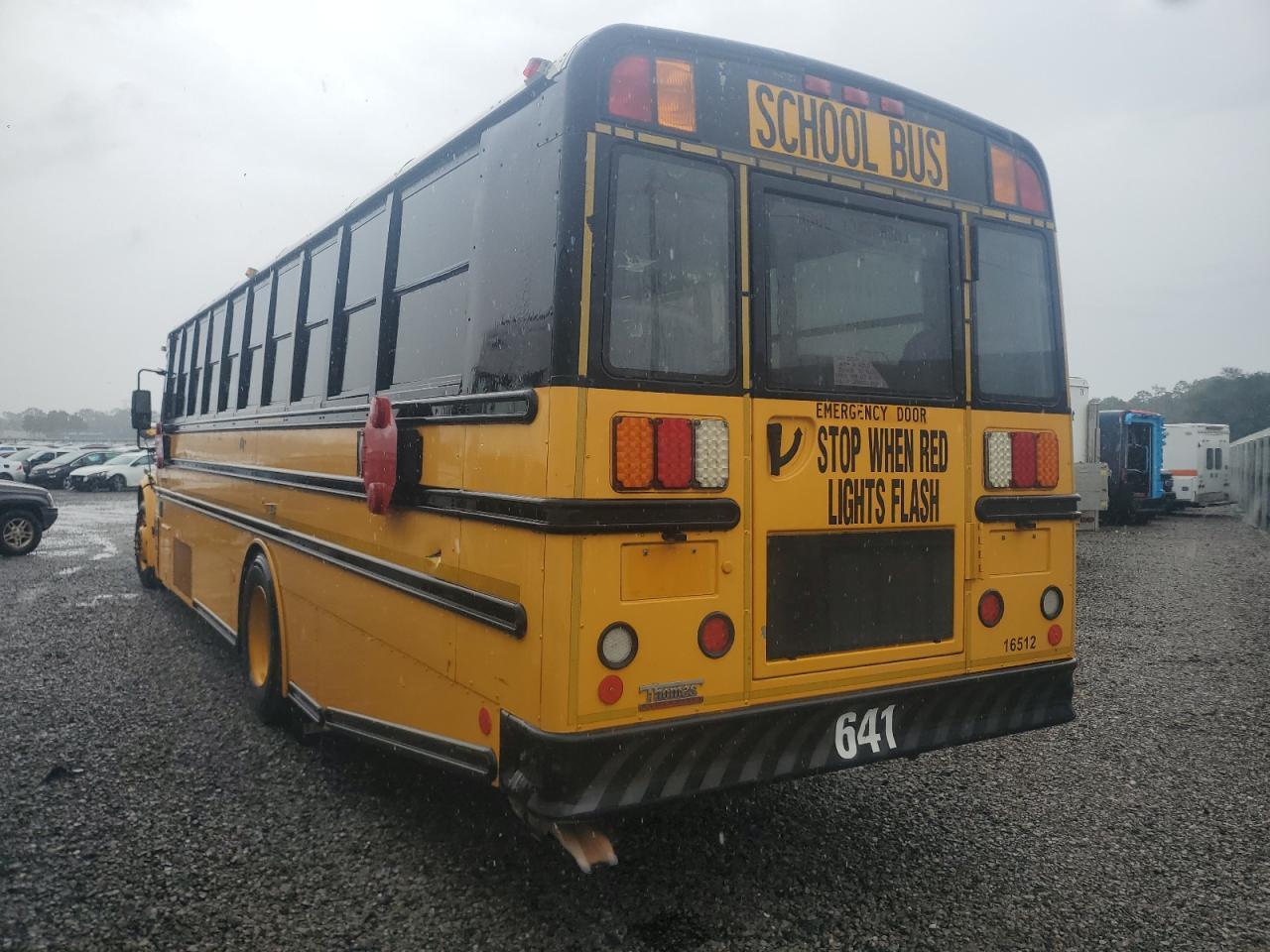 2009 THOMAS SAF-T-LINER C2 - SCHOOL BUS — Фото 3 из 10
