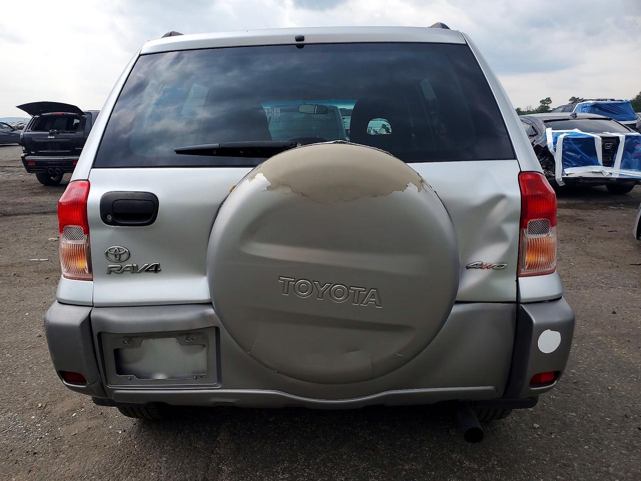 2003 TOYOTA RAV4 BASE — Фото 6 из 13