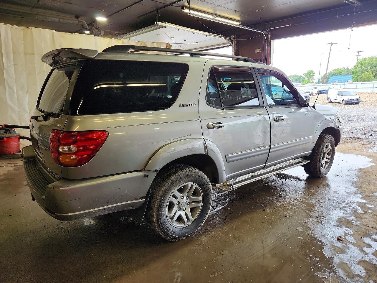 2003 TOYOTA SEQUOIA LIMITED — Фото 3 из 13