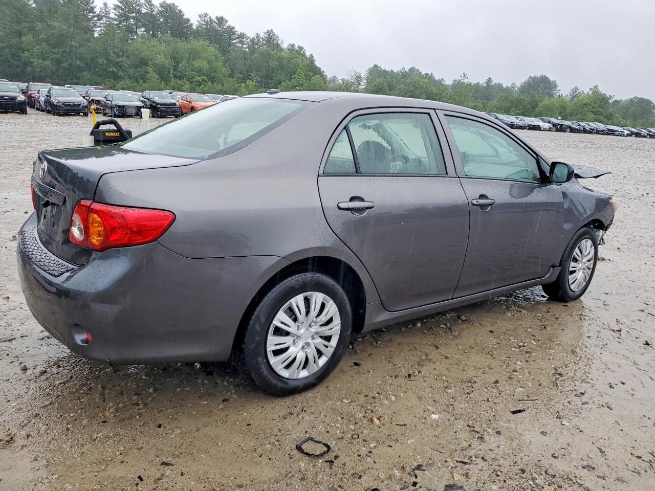 2009 TOYOTA COROLLA BASE — Фото 3 из 13