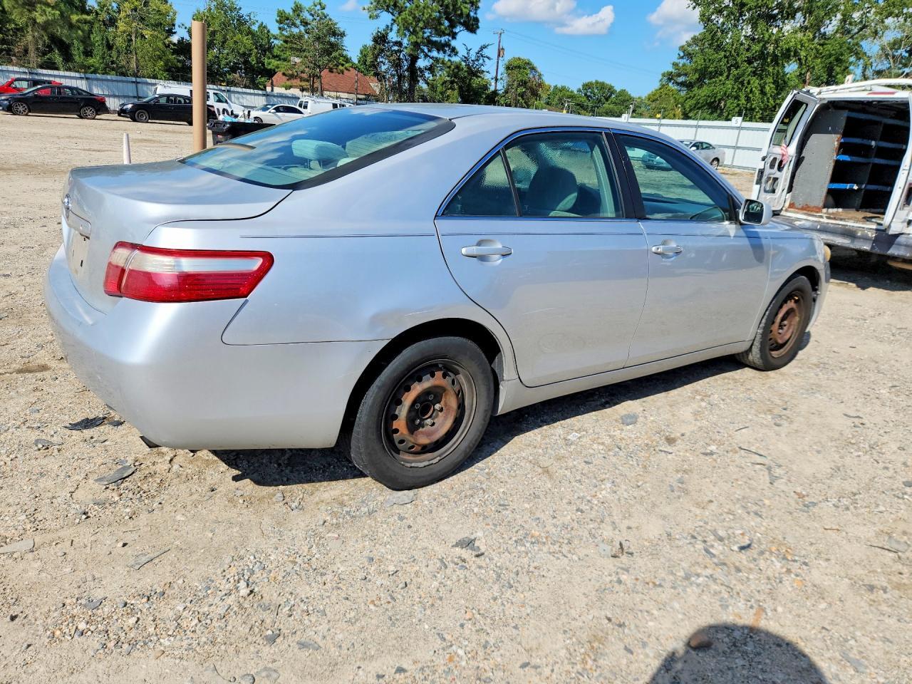 2009 TOYOTA CAMRY BASE — Фото 3 из 12