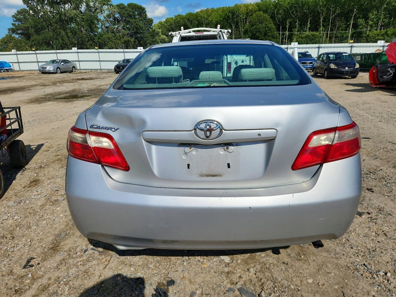 2009 TOYOTA CAMRY BASE — Фото 6 из 12