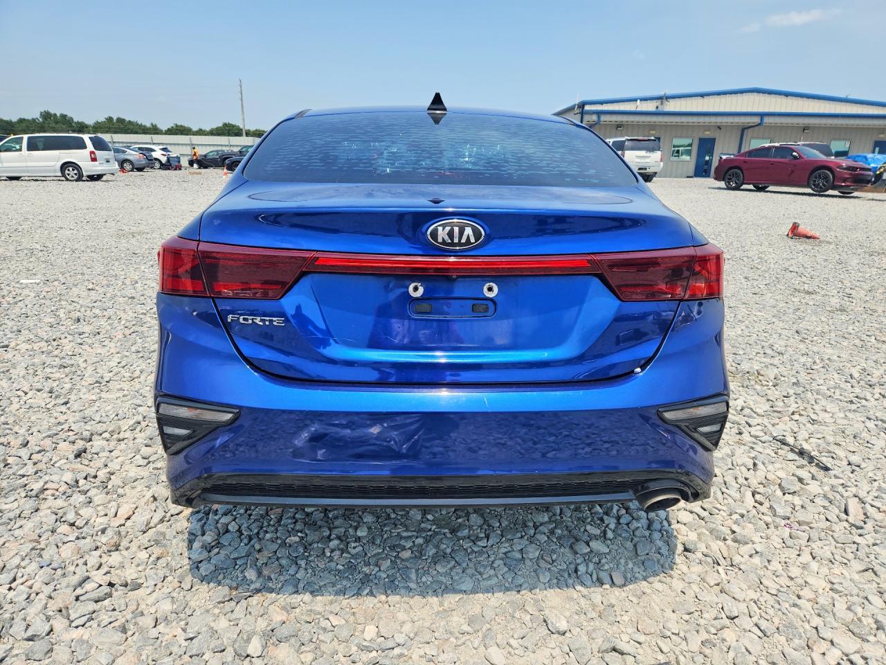 2020 KIA FORTE LXS — Фото 6 из 13