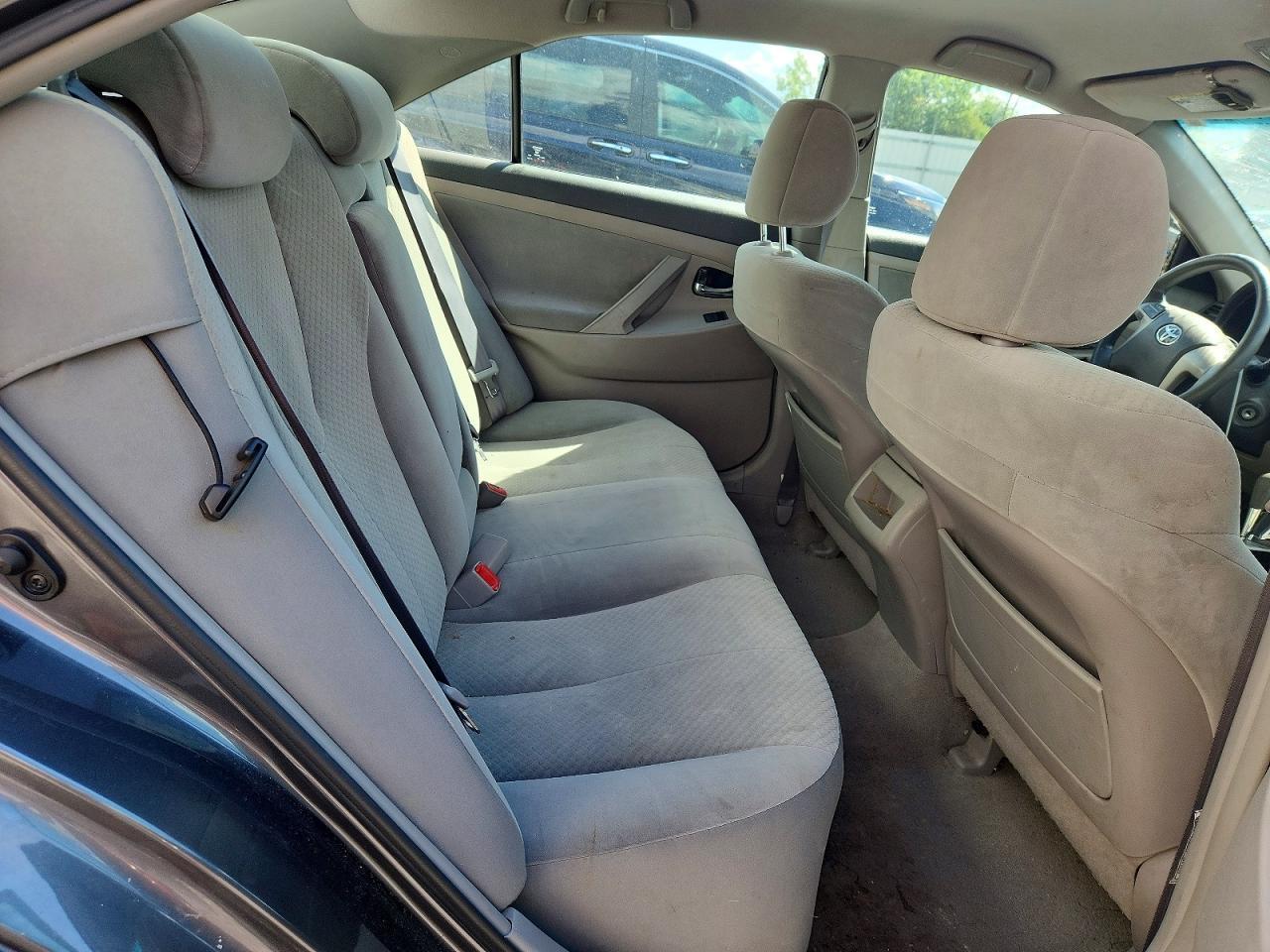 2009 TOYOTA CAMRY LE — Фото 10 из 12