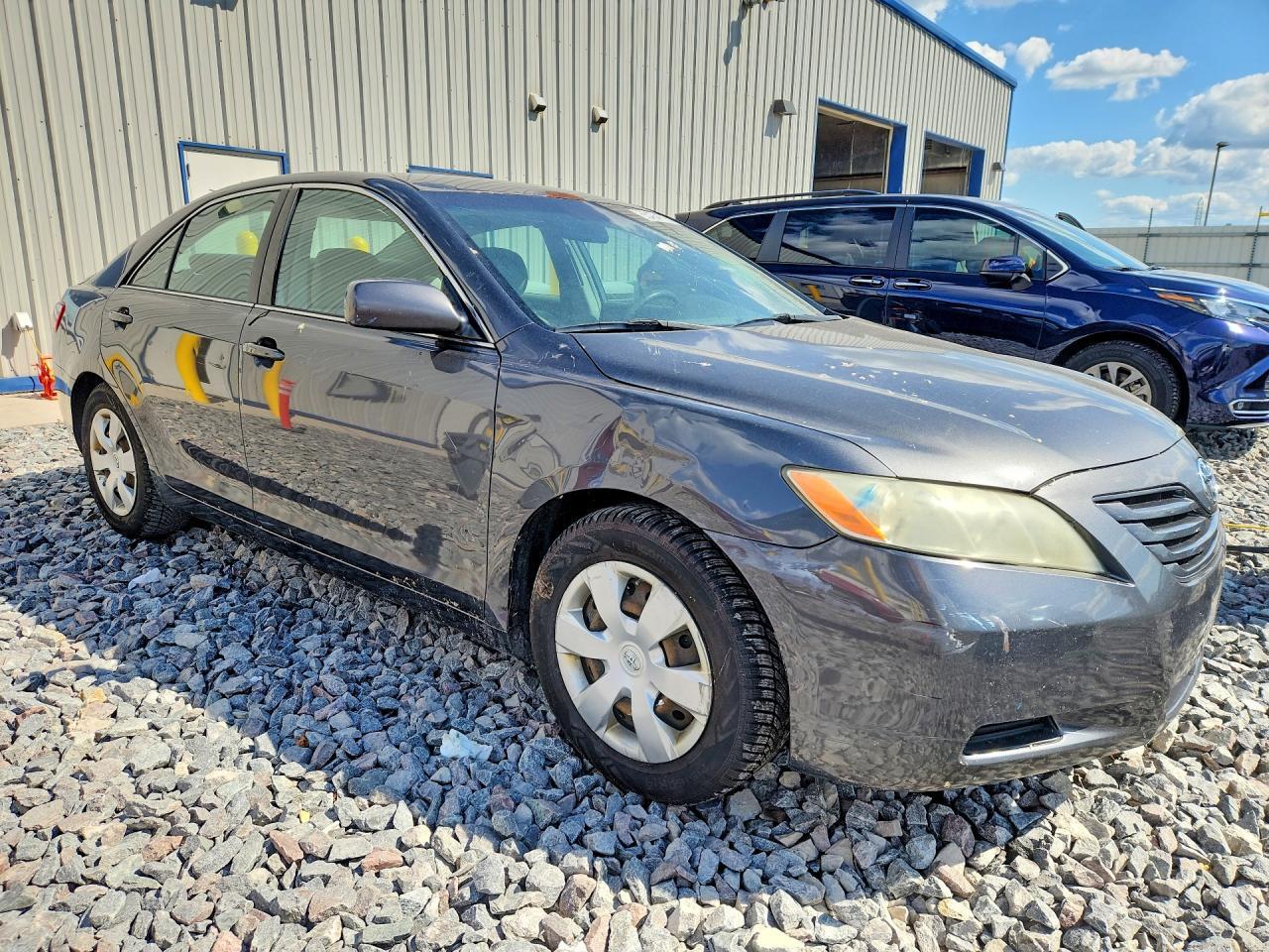 2009 TOYOTA CAMRY LE — Фото 4 из 12