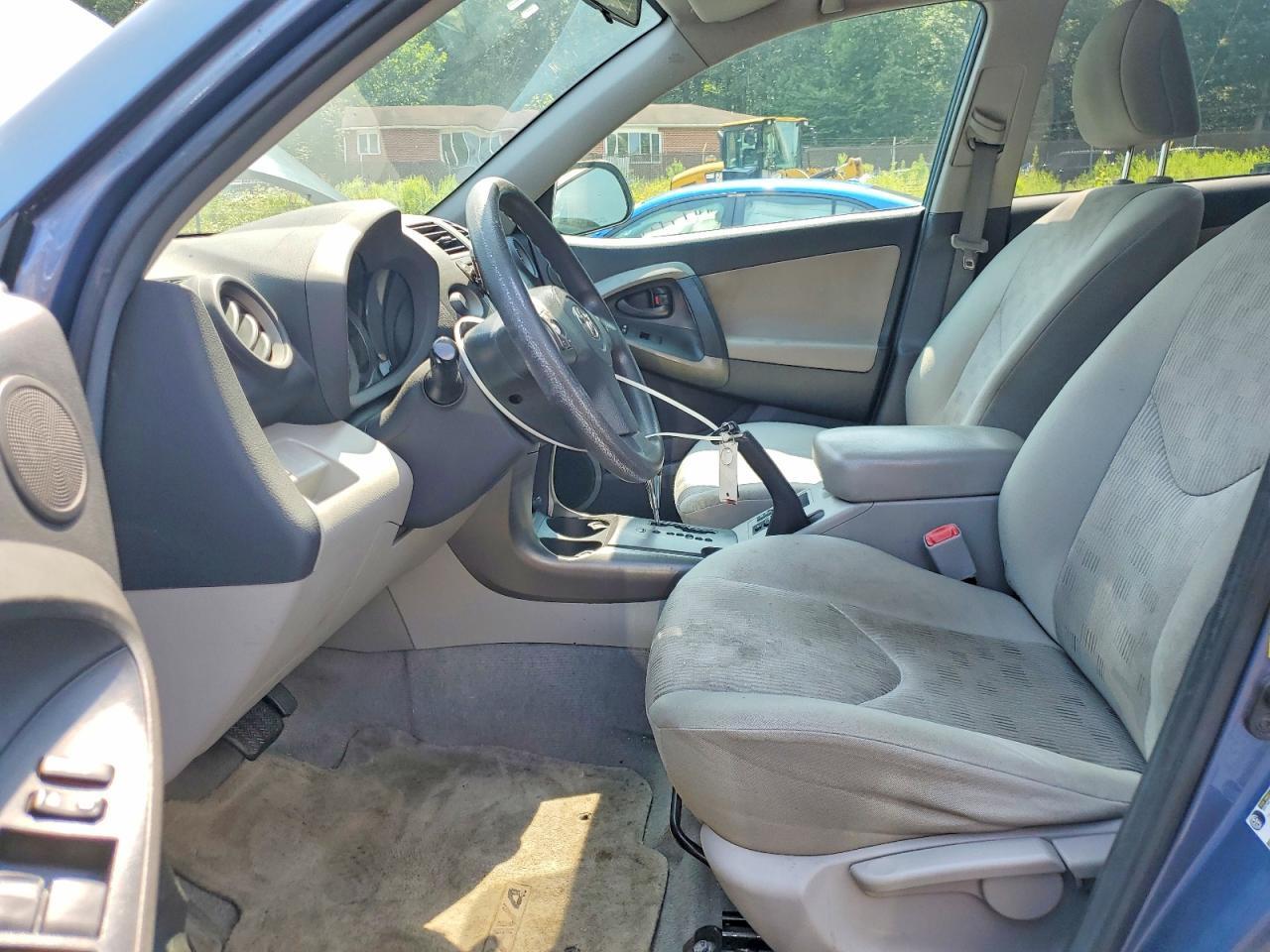 2012 TOYOTA RAV4 BASE — Фото 7 из 13