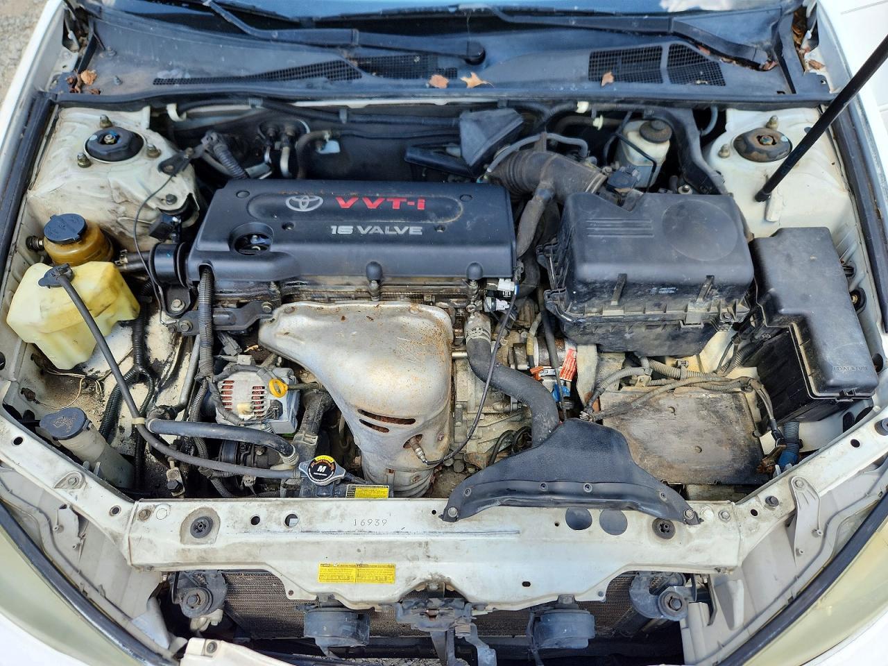 2003 TOYOTA CAMRY LE — Фото 11 из 12