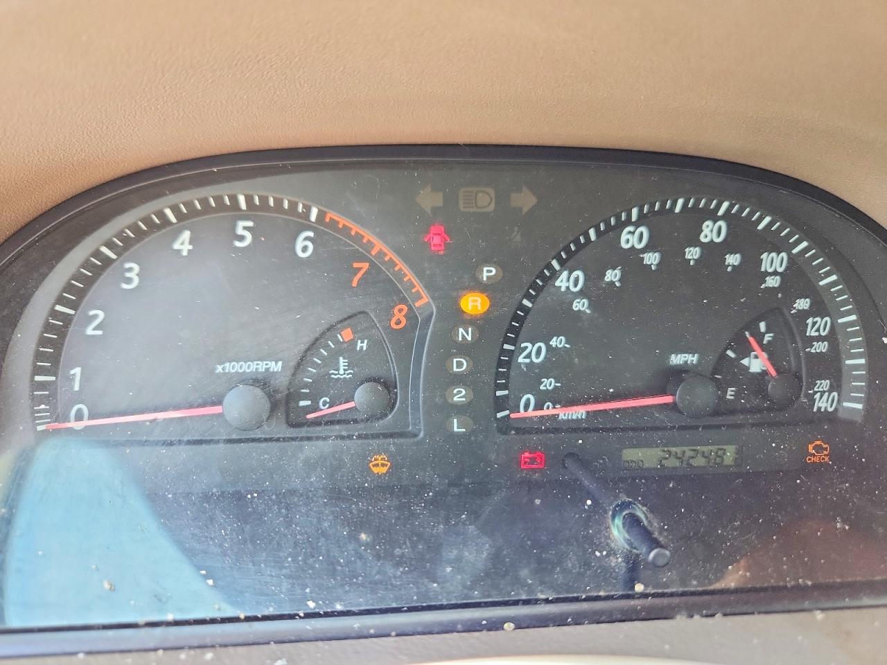2003 TOYOTA CAMRY LE — Фото 9 из 12