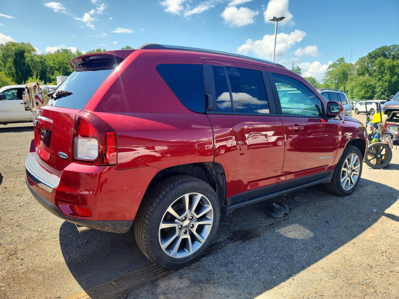 2016 JEEP COMPASS LATITUDE — Фото 3 из 13