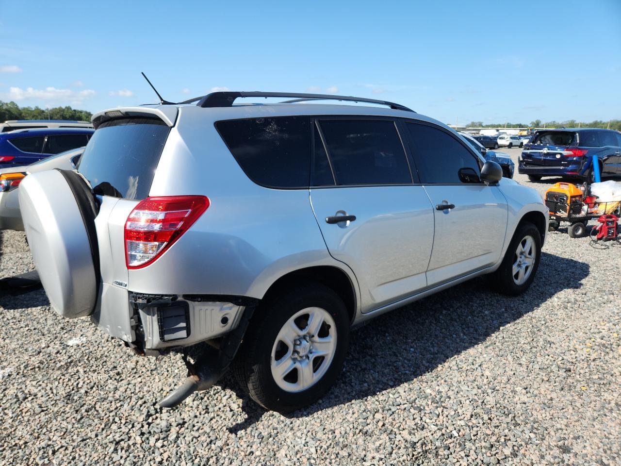 2012 TOYOTA RAV4 BASE — Фото 3 из 12