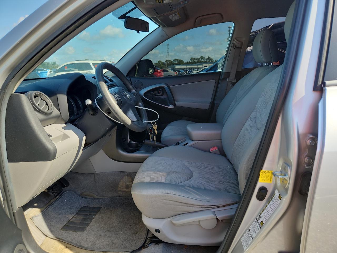 2012 TOYOTA RAV4 BASE — Фото 7 из 12