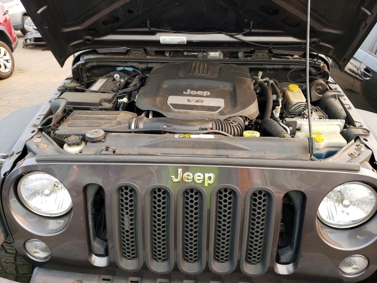 2016 JEEP WRANGLER UNLIMITED SPORT — Фото 11 из 12