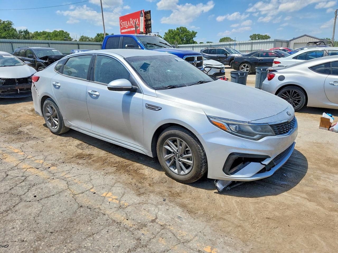 2020 KIA OPTIMA LX — Фото 4 из 12