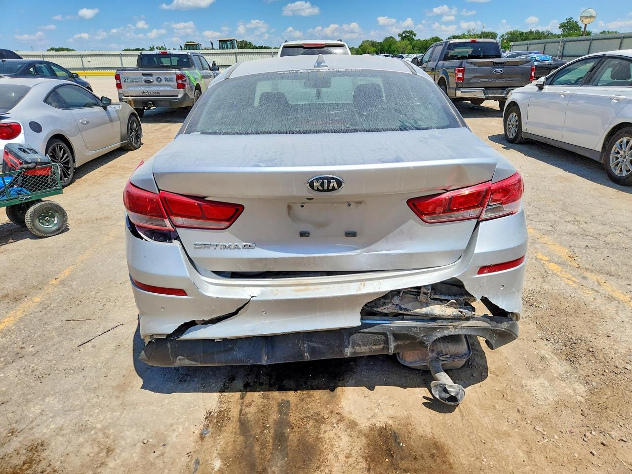 2020 KIA OPTIMA LX — Фото 6 из 12