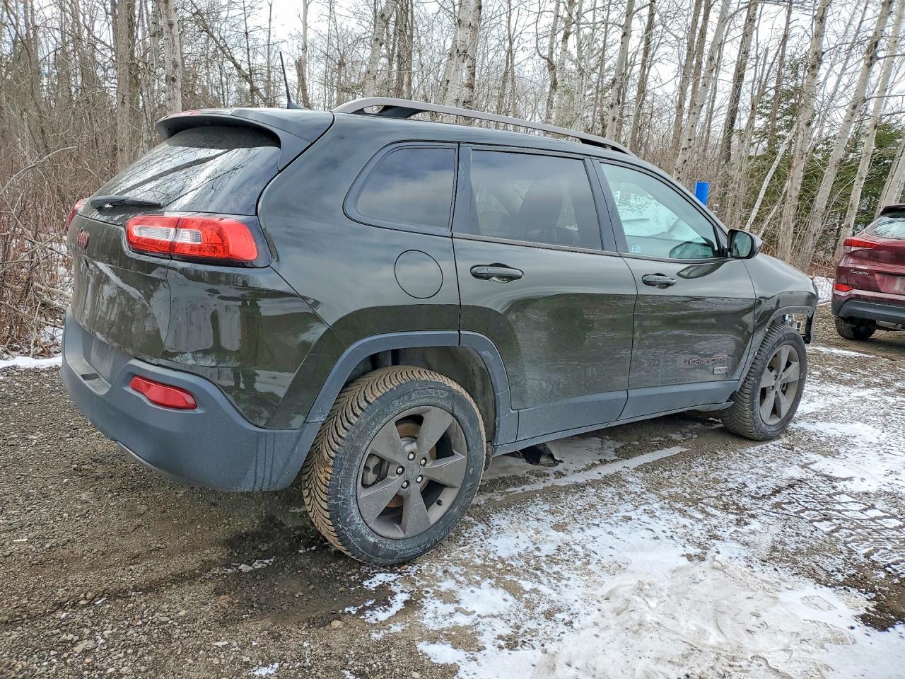 2016 JEEP CHEROKEE LATITUDE — Фото 3 из 13