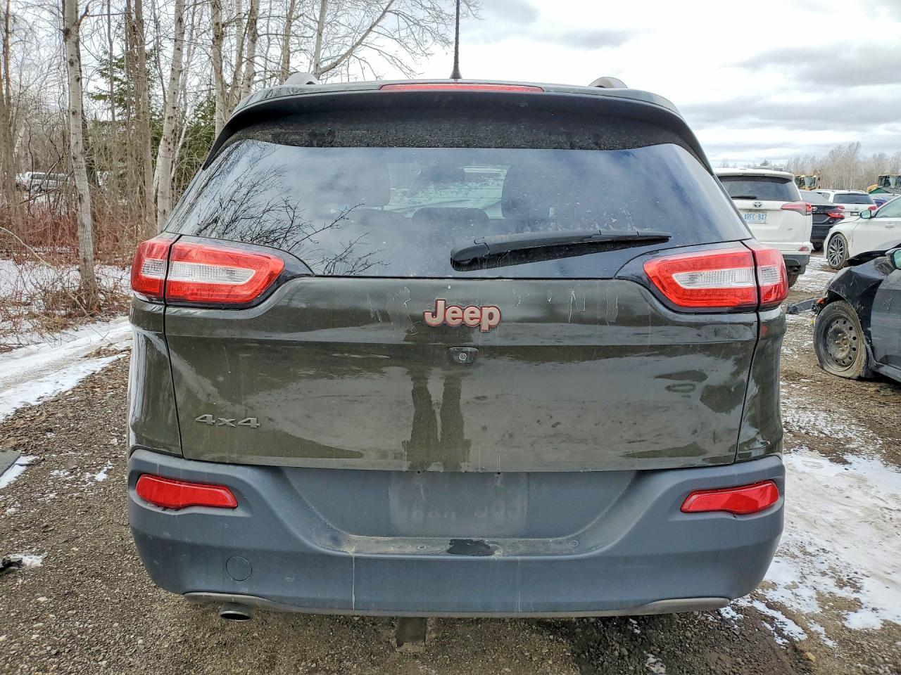 2016 JEEP CHEROKEE LATITUDE — Фото 6 из 13