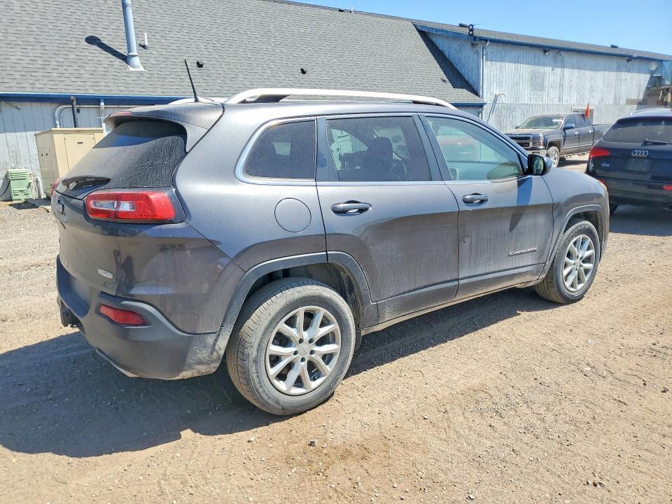 1C4PJMCSXGW235660 2016 JEEP CHEROKEE photo no. 3