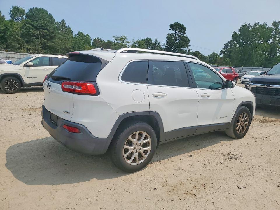 2016 JEEP CHEROKEE LATITUDE — Фото 3 из 12