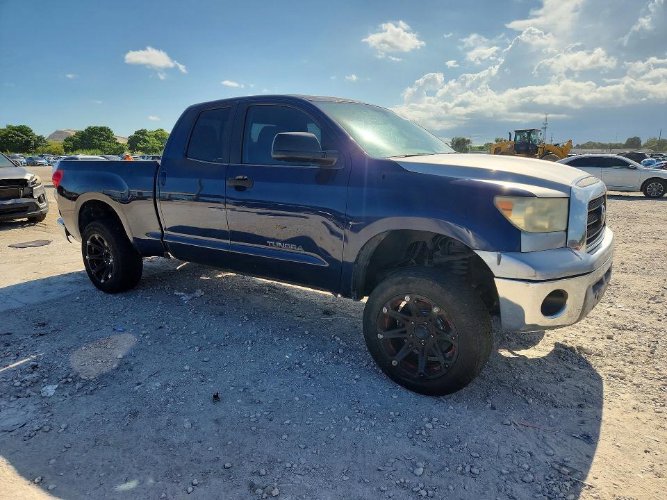 2012 TOYOTA TUNDRA DOUBLE CAB SR5 — Фото 4 из 12