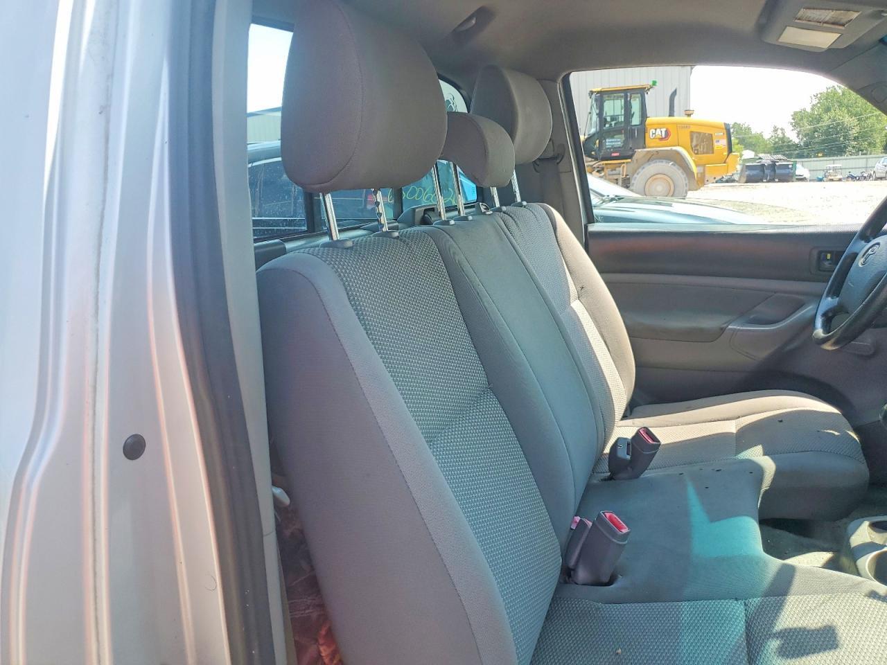 2006 TOYOTA TACOMA BASE — Фото 10 из 13
